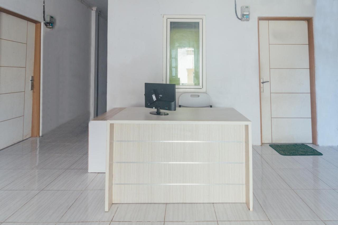 Hotel Vaccinated Staff-Oyo 2699 Haven Boarding House Ambon Exterior foto